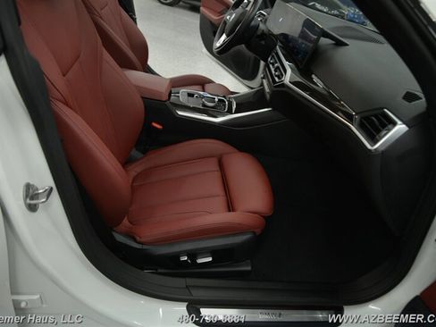 Used 2023 BMW i4 eDrive40 w/ Premium Package image 19