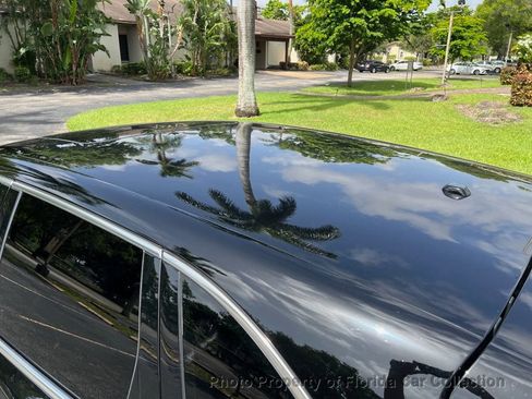 Used 2016 Porsche Cayenne image 24