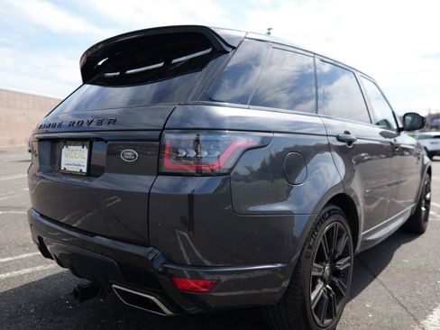 Used 2019 Land Rover Range Rover Sport HST image 8