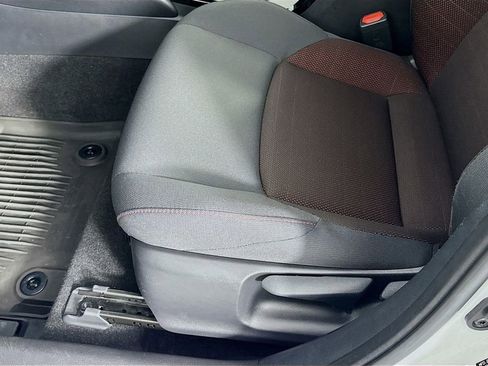 Used 2025 Toyota Corolla SE w/ SE Premium Package image 20