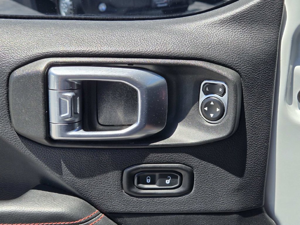Used 2020 Jeep Gladiator Rubicon AWD/4WD image 43