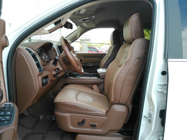 Used 2022 RAM 3500 Limited AWD/4WD image 15