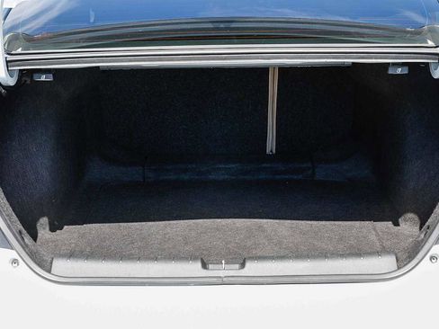 Used 2019 Honda Civic Touring image 40