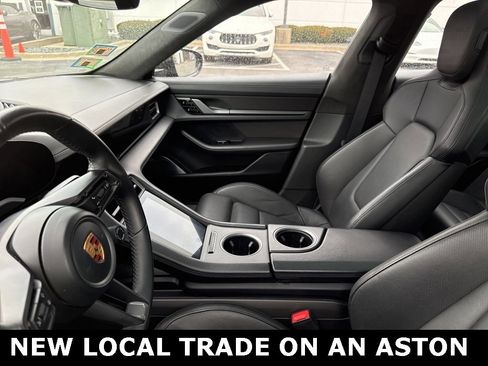 Used 2020 Porsche Taycan Turbo S image 3