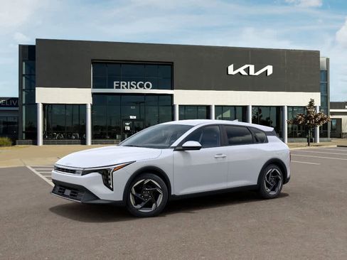 New 2026 Kia K4 EX image 3