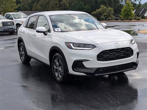 New 2026 Honda HR-V LX image 4