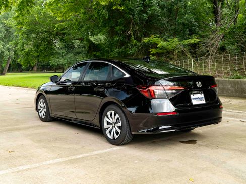 Used 2026 Honda Civic LX image 7