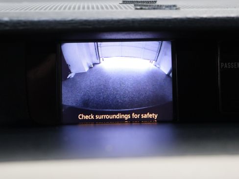 Used 2014 Toyota Sienna LE FWD image 20