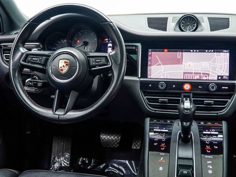 Used 2023 Porsche Macan S AWD/4WD image 21