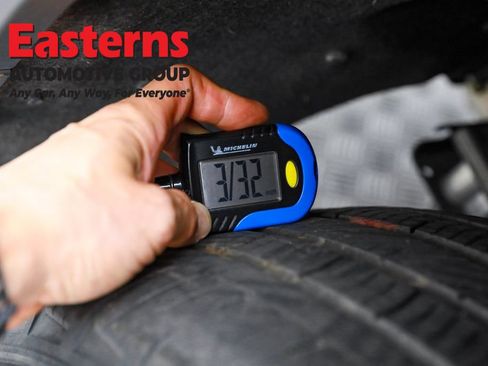 Used 2023 Jeep Grand Cherokee 4WD 4xe image 32