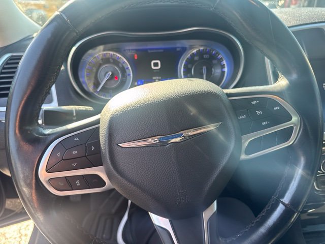 Certified 2019 Chrysler 300 Touring RWD image 9