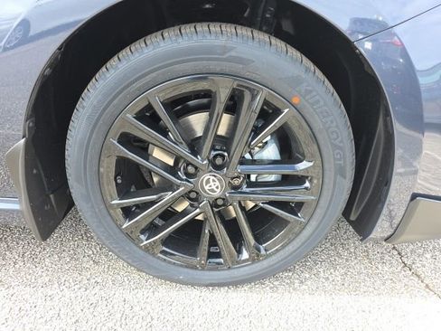 New 2026 Toyota Camry SE FWD image 11