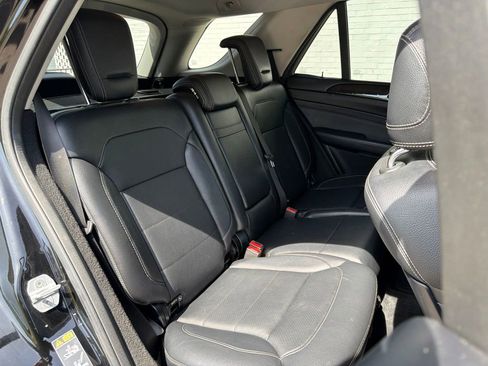 Used 2013 Mercedes-Benz ML 350 BlueTEC 4MATIC image 10