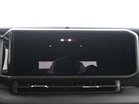 New 2025 Jeep Gladiator Sport image 4