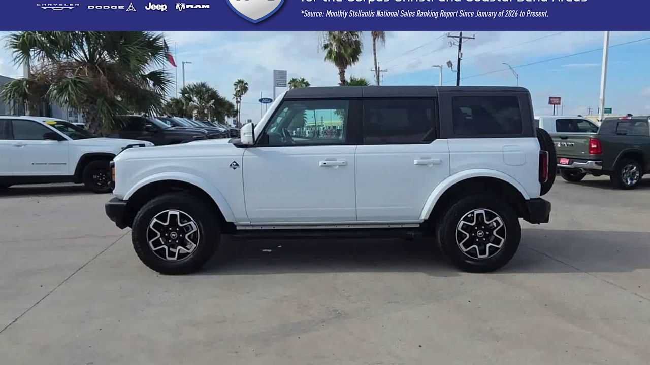 Used 2024 Ford Bronco Outer Banks AWD/4WD image 5