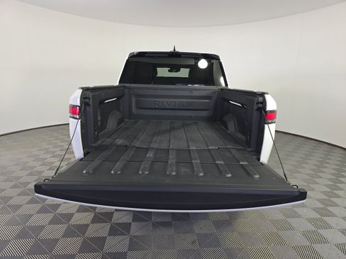 Used 2024 Rivian R1T Adventure AWD/4WD image 15