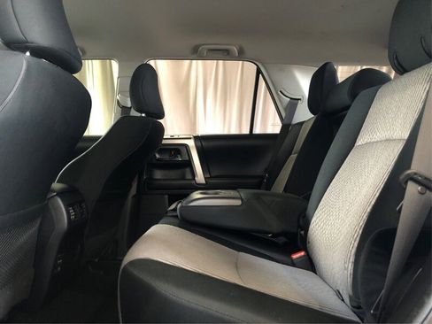 Used 2019 Toyota 4Runner SR5 image 9