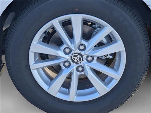 New 2026 Toyota Camry LE FWD image 10