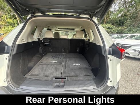 Used 2023 Nissan Rogue SV w/ SV Premium B Package AWD/4WD image 10
