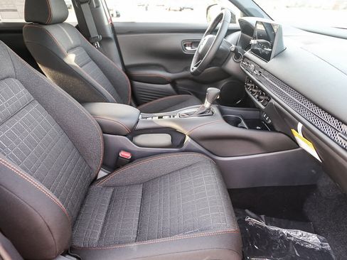 New 2026 Honda HR-V Sport image 16