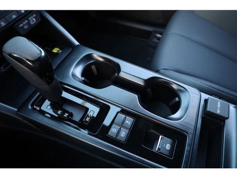 New 2026 Subaru Outback Limited AWD/4WD image 41