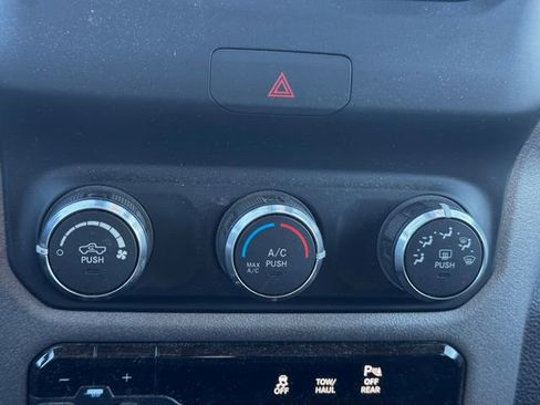 Certified 2019 RAM 2500 Tradesman image 33