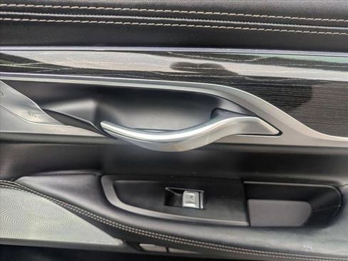 Used 2016 BMW 750i xDrive 750i xDrive image 27