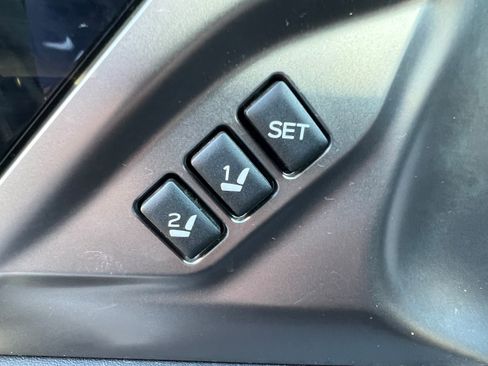 Used 2021 Subaru Outback Limited AWD/4WD image 20