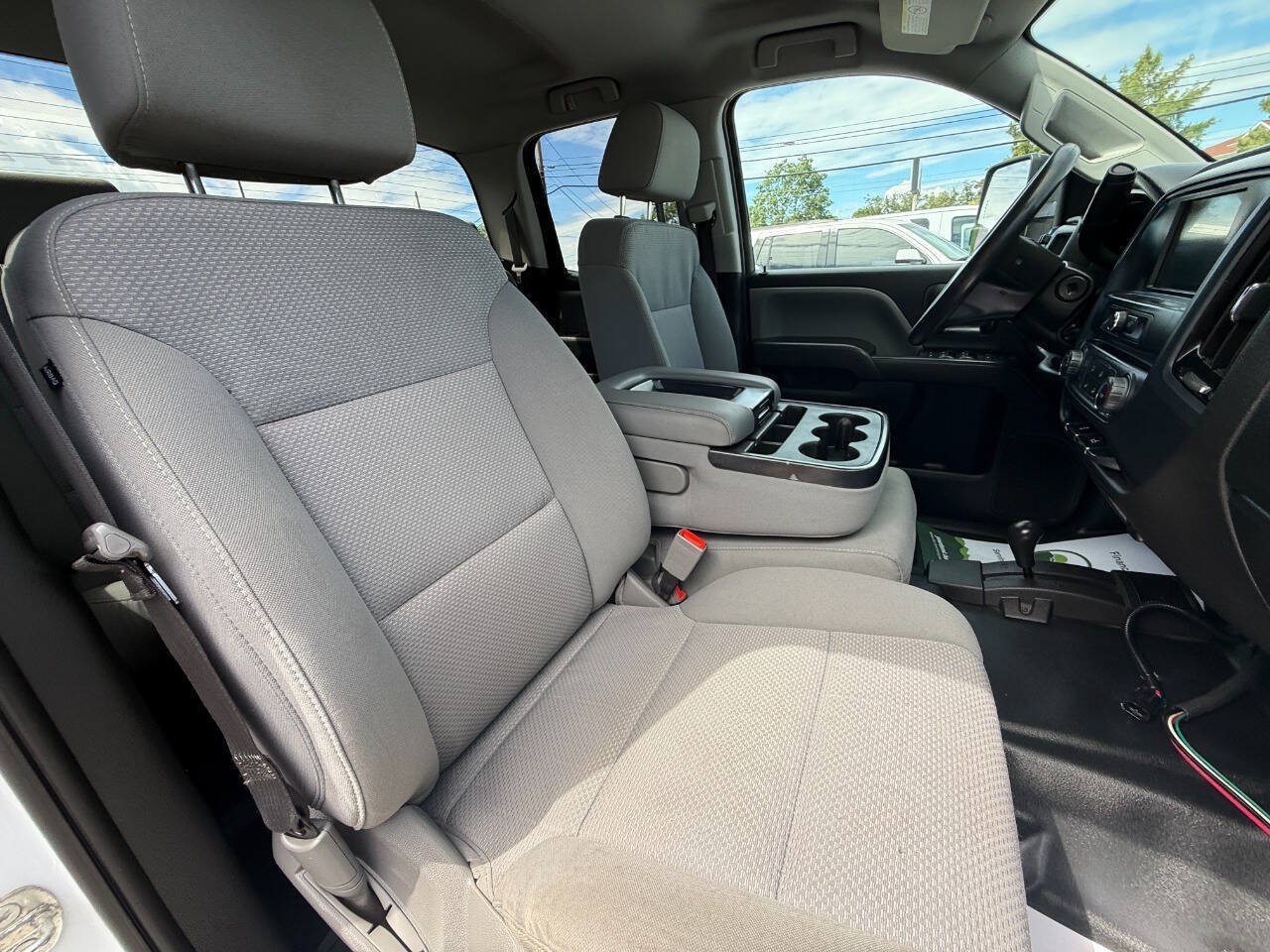 Used 2019 Chevrolet Silverado 2500 W/T AWD/4WD image 29