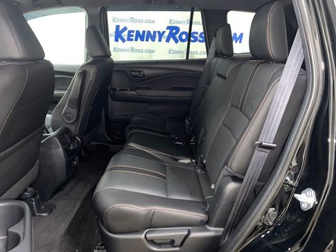 Used 2022 Honda Passport TrailSport image 13