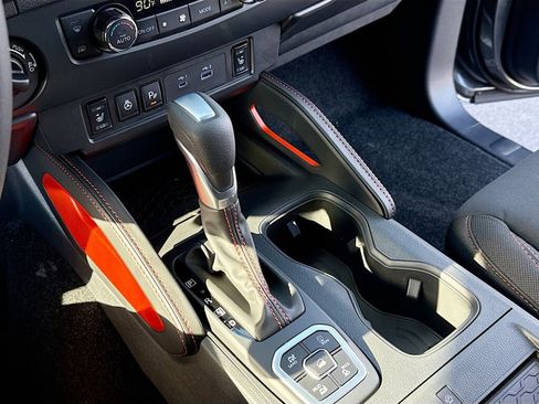 New 2026 Nissan Frontier PRO-4X image 11