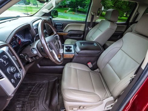 Used 2018 GMC Sierra 1500 SLT w/ SLT Premium Package AWD/4WD image 35
