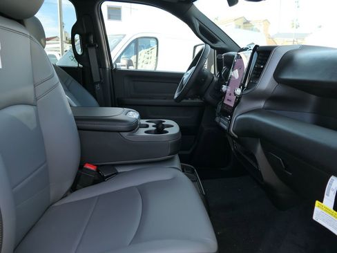 New 2026 RAM 3500 Tradesman image 25