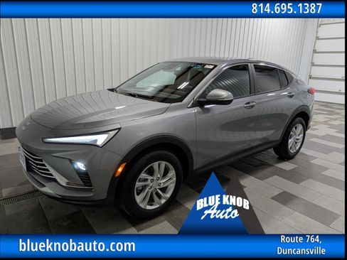 Used 2025 Buick Envista Preferred image 1