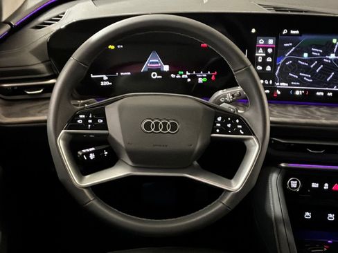 Certified 2025 Audi Q5 Premium w/ Convenience Package image 14