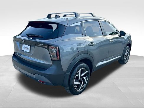 New 2026 Nissan Kicks SV w/ Charging Package FWD image 5