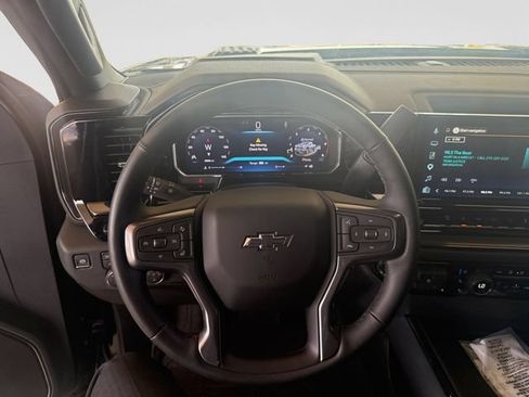Used 2026 Chevrolet Silverado 2500 ZR2 AWD/4WD image 13