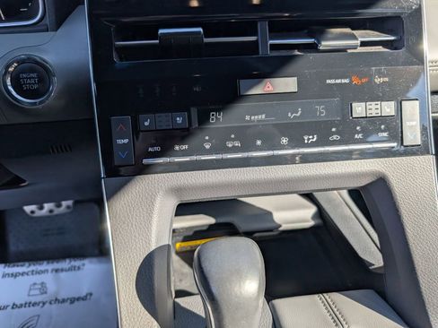 Used 2019 Toyota Avalon Touring w/ Advanced Safety Package image 15