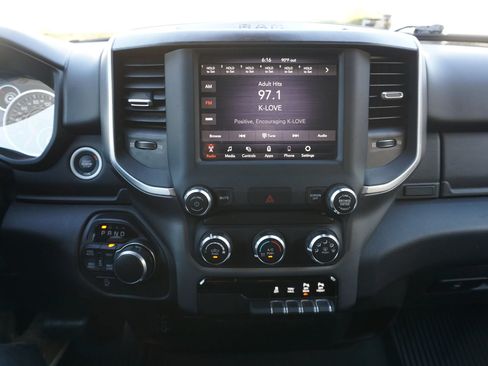 Used 2019 RAM 1500 Big Horn AWD/4WD image 39