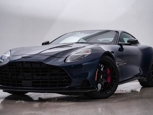 New 2025 Aston Martin Vanquish image 1