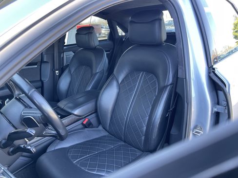 Used 2016 Audi S8 w/ Full Leather Package image 17