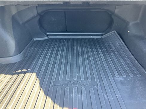 Used 2024 Toyota Crown XLE image 33