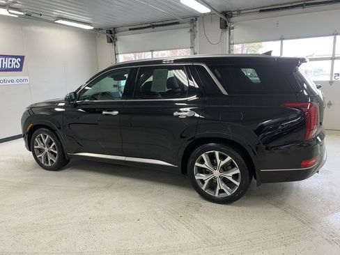 Used 2021 Hyundai Palisade Limited image 3
