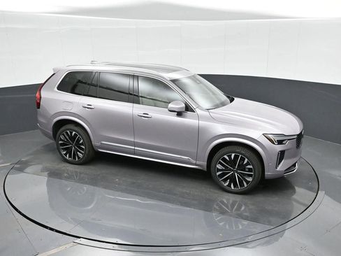 New 2026 Volvo XC90 B6 Plus w/ Protection Package Premier AWD/4WD image 19