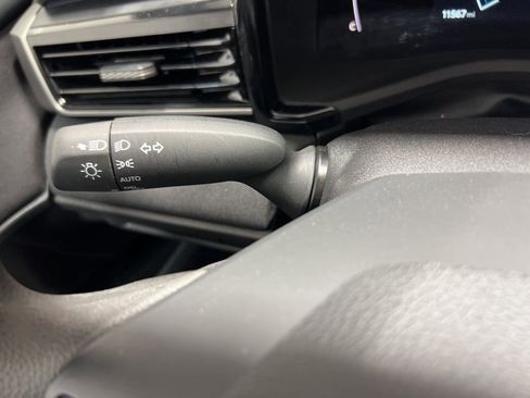 Used 2025 Toyota Camry LE image 44