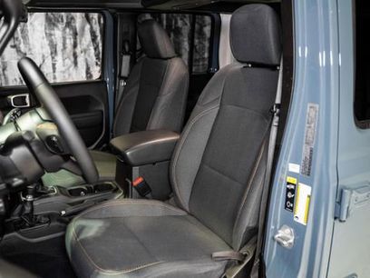 Used 2024 Jeep Wrangler Unlimited