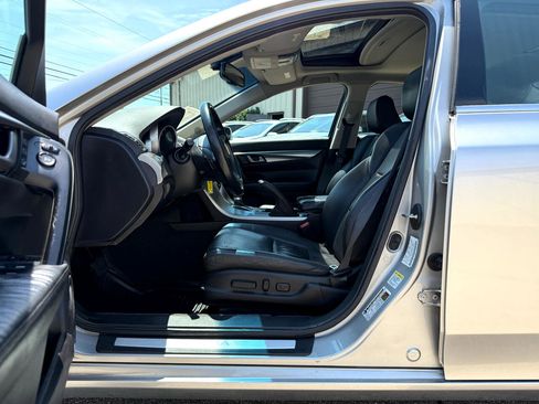 Used 2010 Acura TL image 10