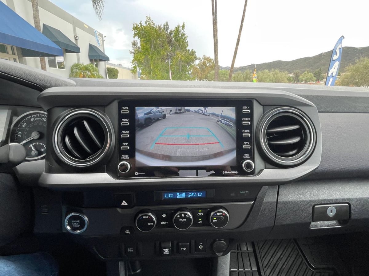 Used 2022 Toyota Tacoma TRD Off-Road RWD image 13