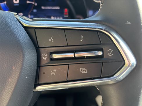 Used 2025 Chevrolet Equinox EV LT image 12