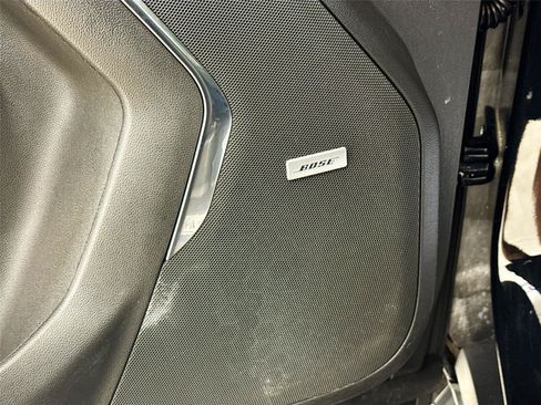 Used 2023 Chevrolet Tahoe High Country AWD/4WD image 19